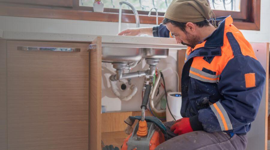 Professional Leak Detection Services in Baldwinville, MA